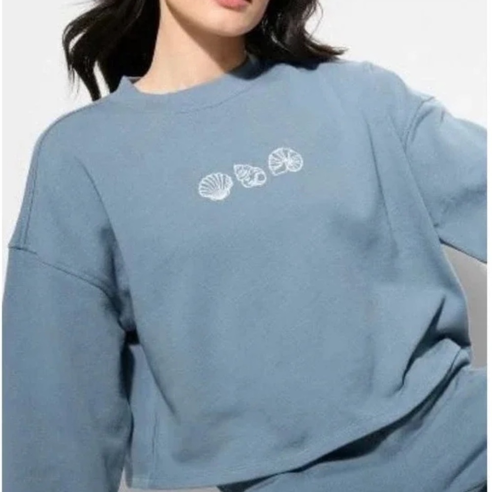 Wild Fable Blue Sea Shell Top